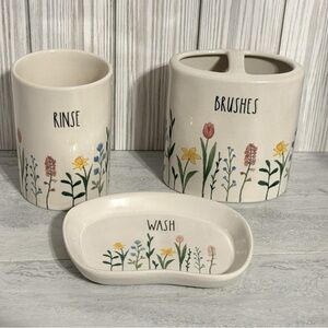 Rae Dunn 3-piece bathroom set